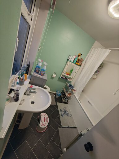 2 bed house