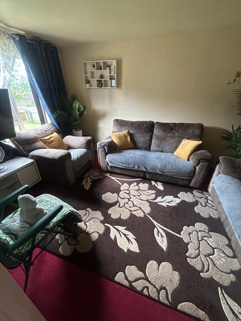 Photo 2 of Salford property