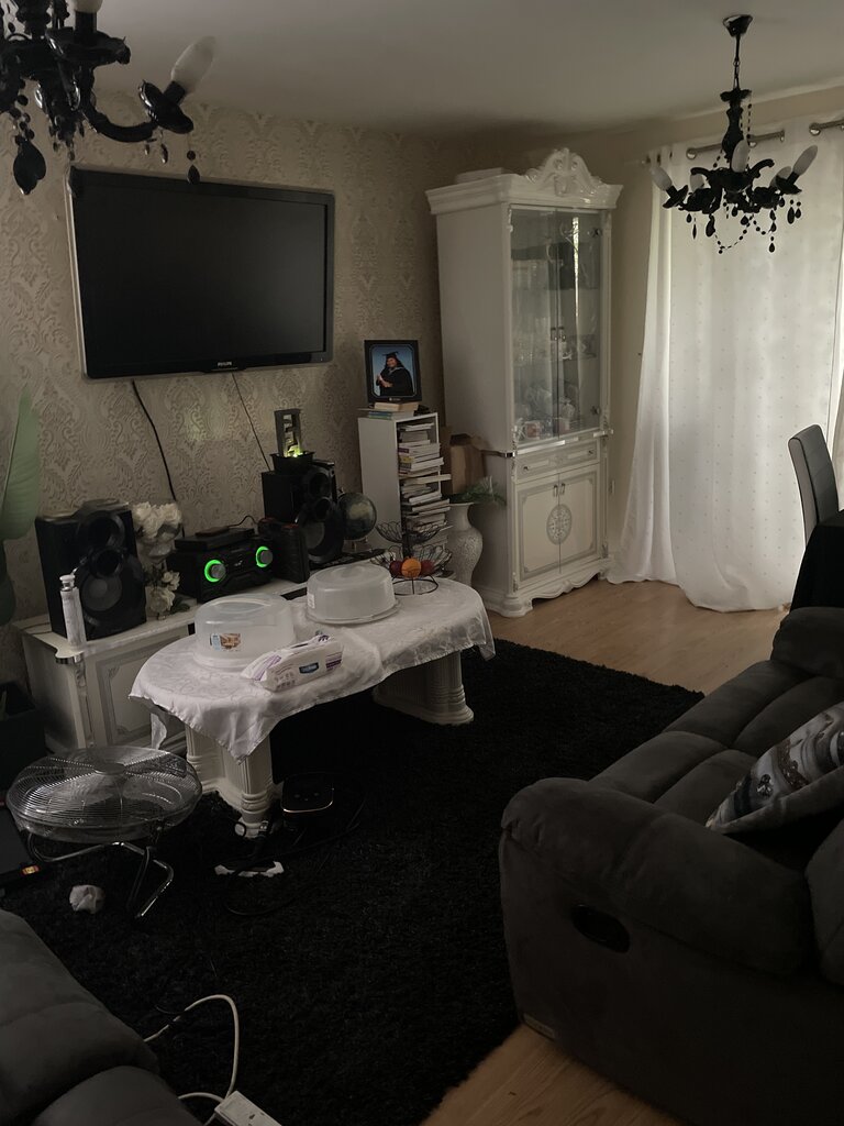 Photo 1 of London property