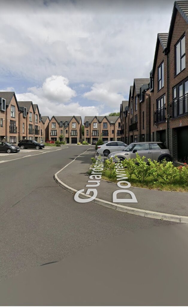 Photo 3 of Manchester property