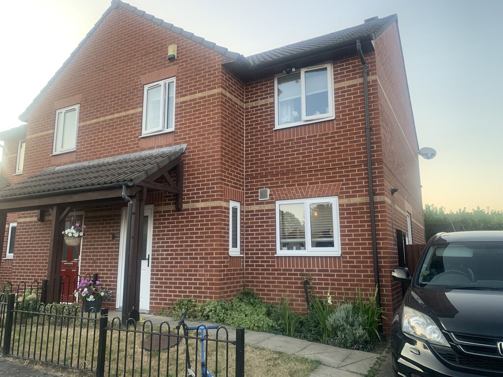 Photo 1 of Leeds property