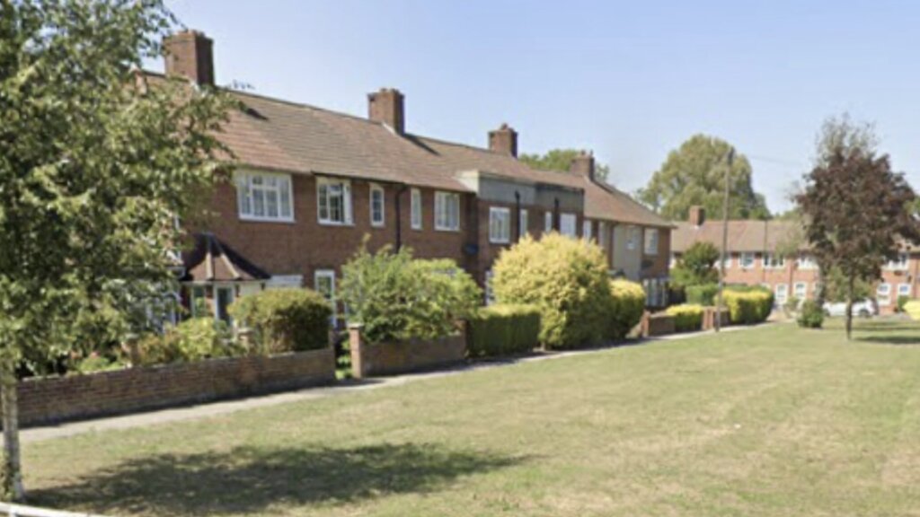 Photo 2 of Mottingham property