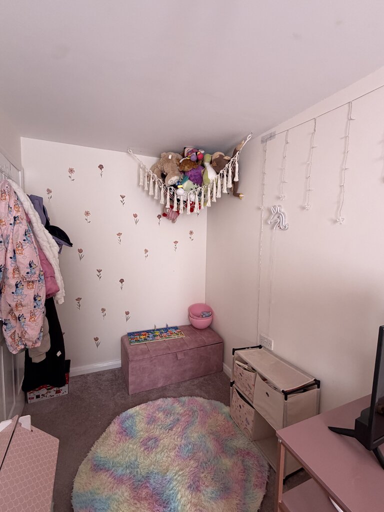 Photo 2 of Peterborough property