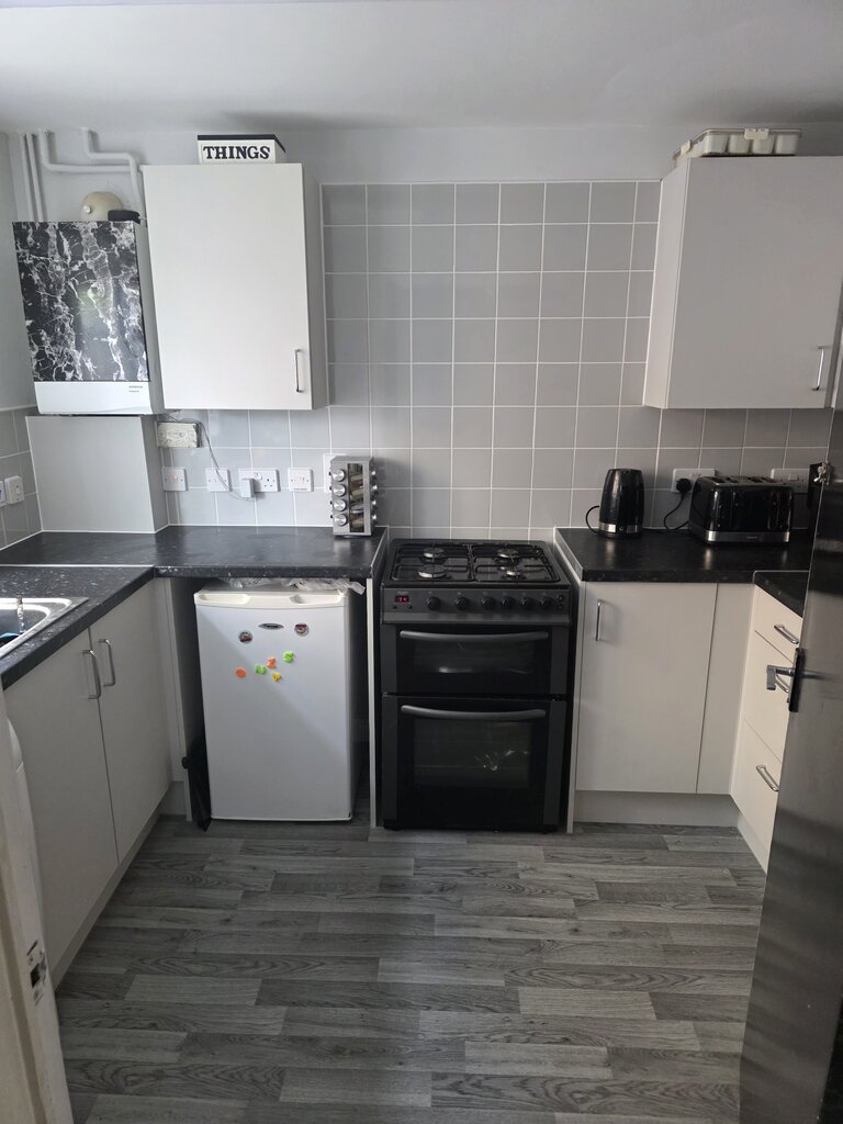 Photo 3 of Smethwick property