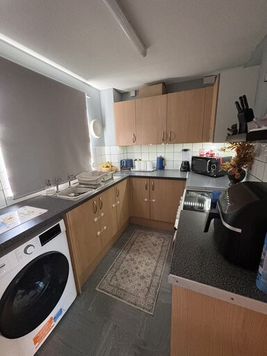 2 bed floor 1 apartment/flat