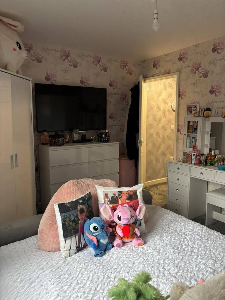 Photo 5 of Sandwelll property