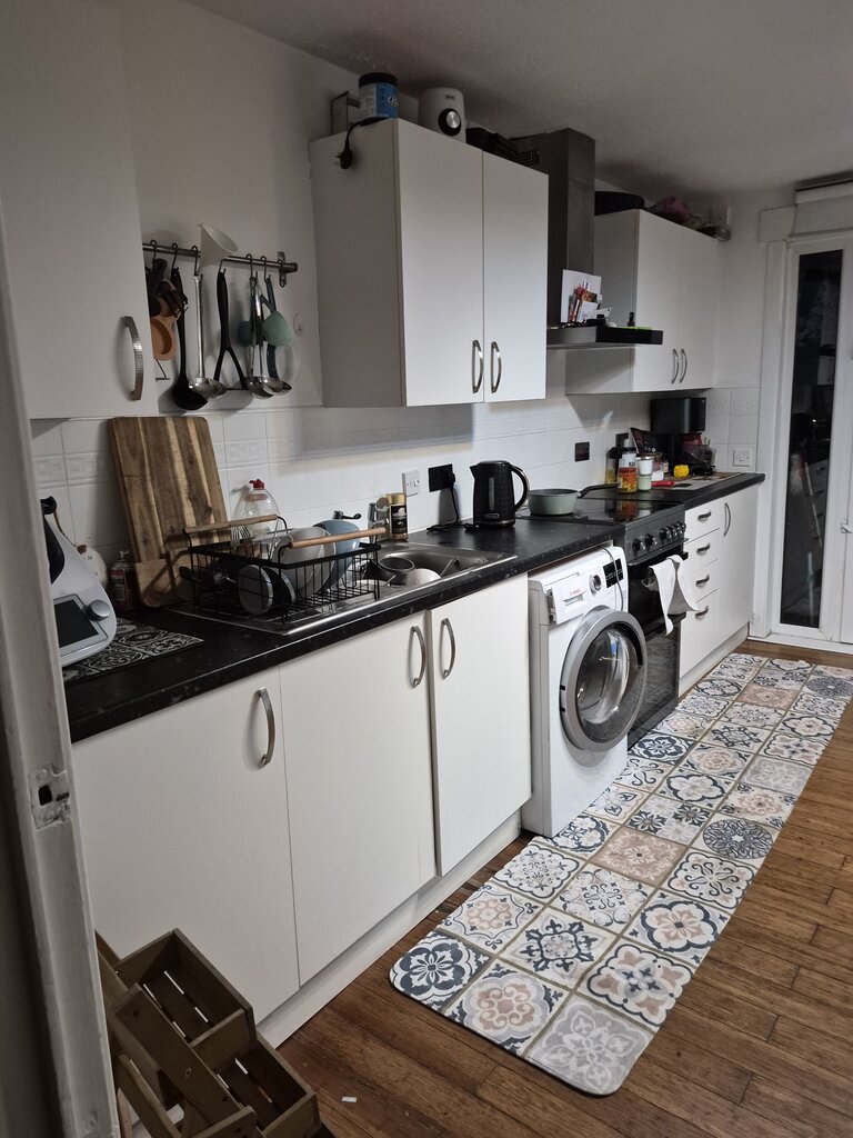 Photo 1 of Edinburgh property