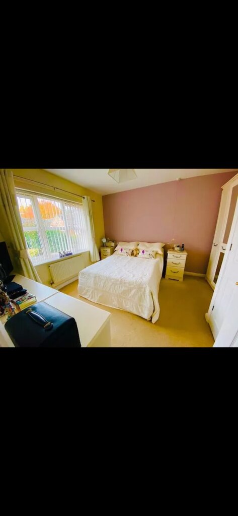 Photo 3 of Northampton property