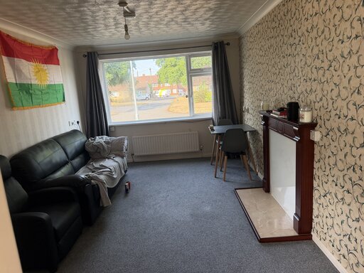 1 bed ground floor apartment/flat