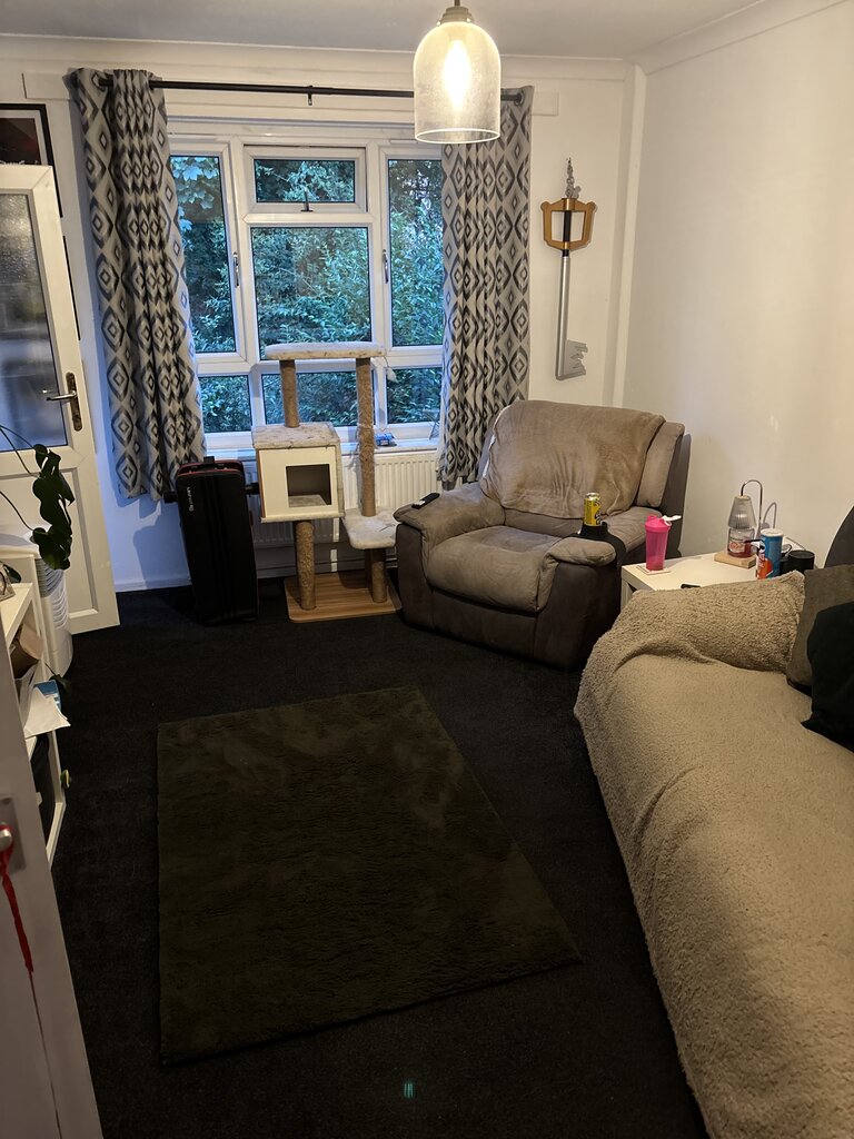 Photo 4 of Leeds property
