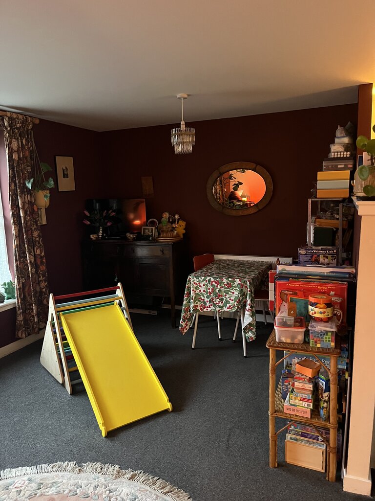 Photo 4 of Edinburgh property