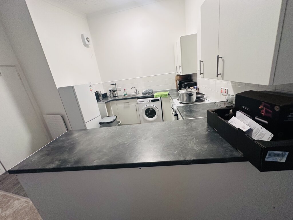 Photo 3 of Lowestoft property