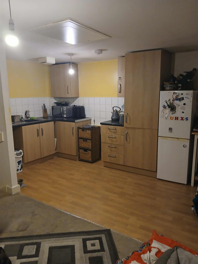 Photo 4 of Anstey property