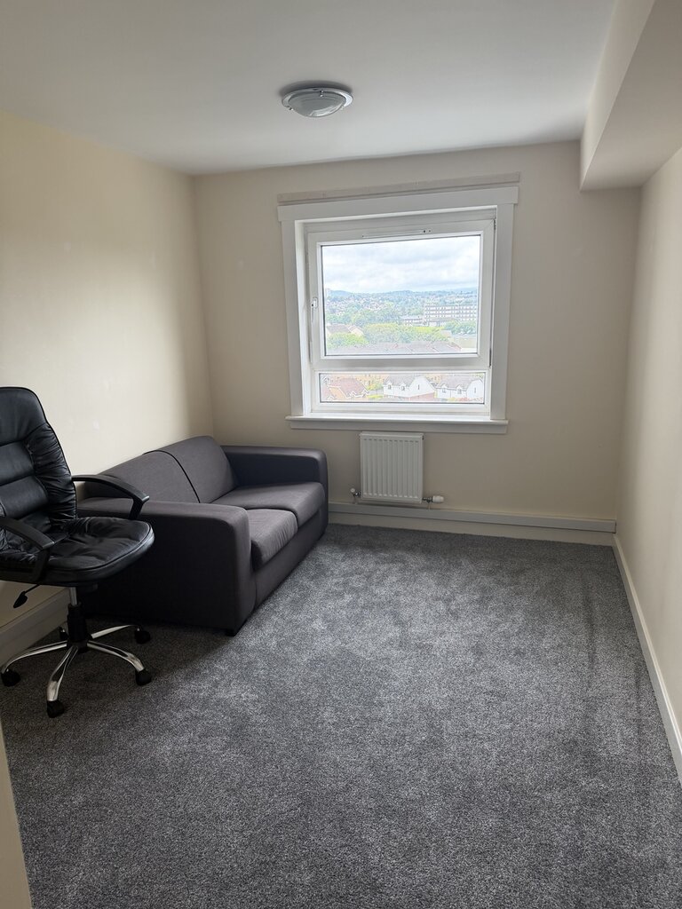 Photo 4 of Renfrewshire property
