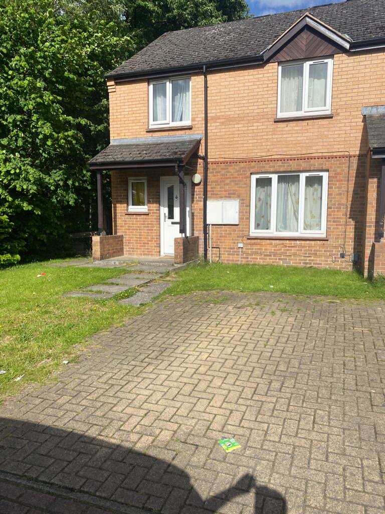Photo 1 of Huddersfield property