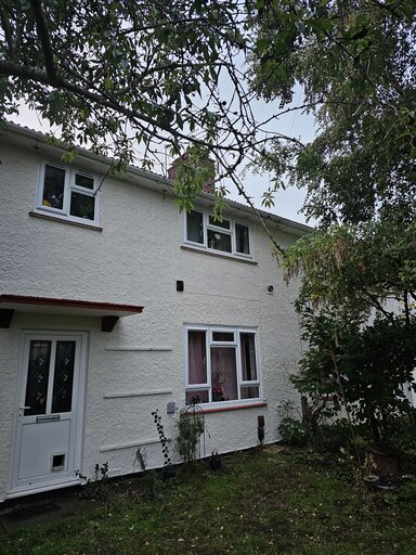 1 bed ground floor apartment/flat