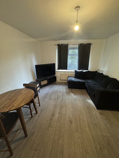 2 bed floor 1 apartment/flat