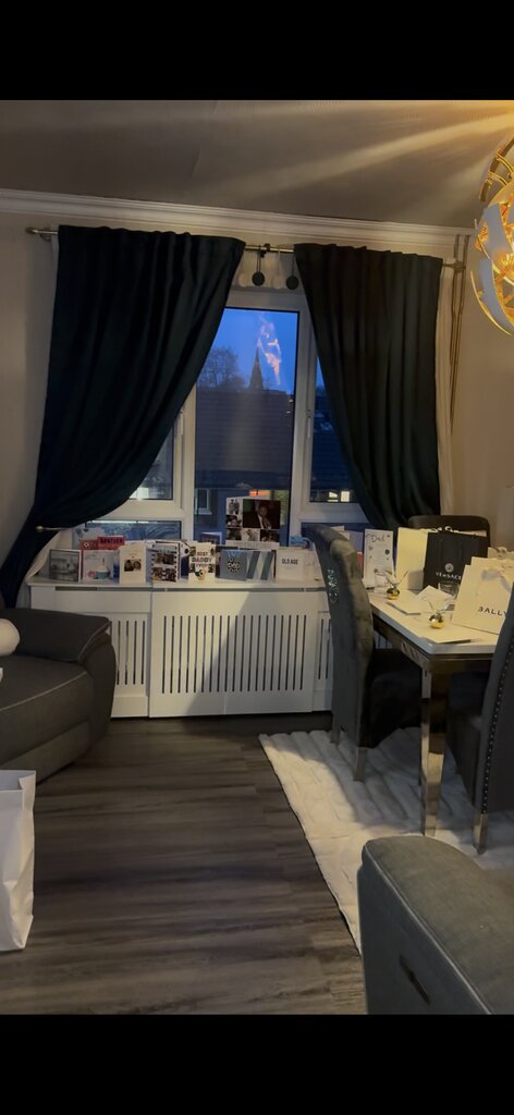 Photo 1 of London property