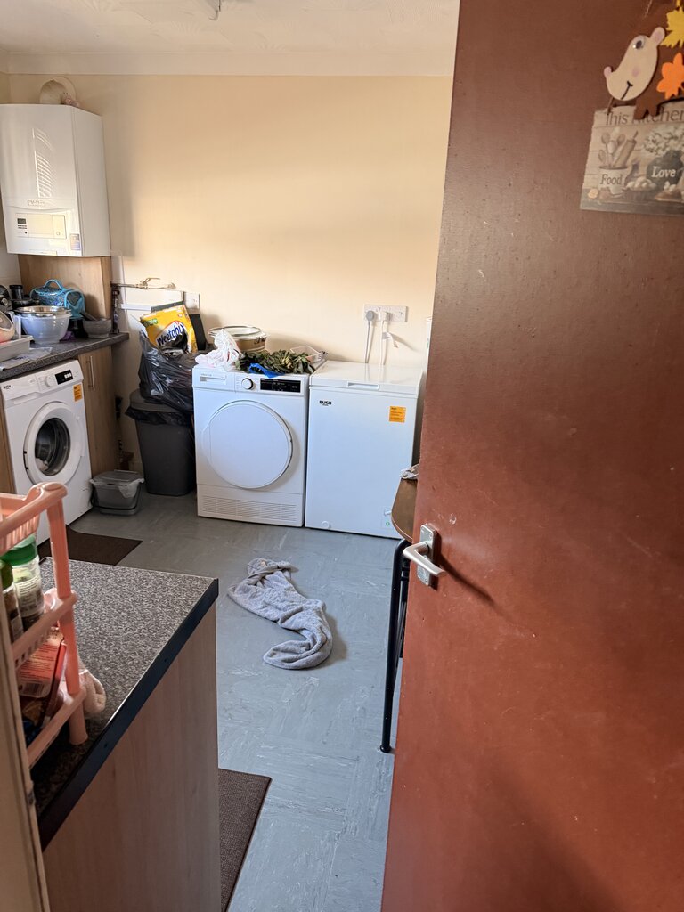 Photo 2 of Ipswich property