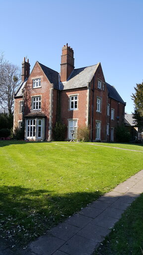 1 bed ground floor apartment/flat