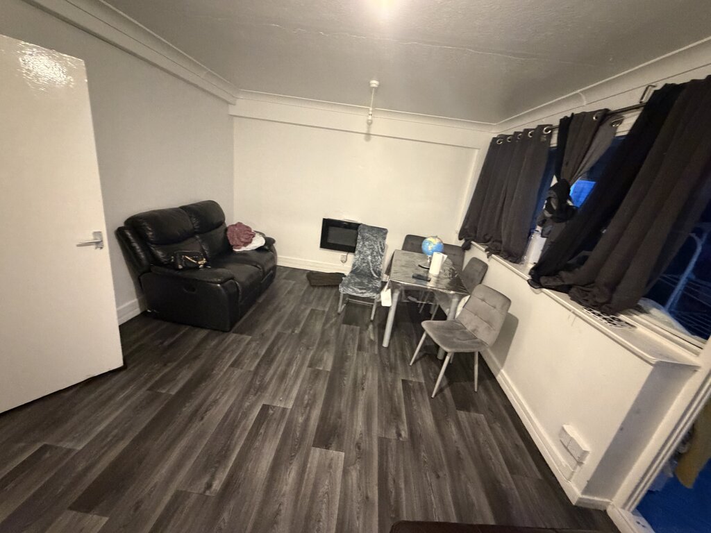Photo 2 of Birmingham property