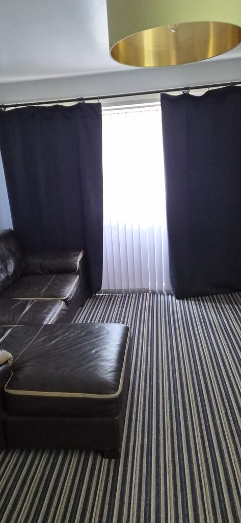 Photo 3 of Chesterfield property