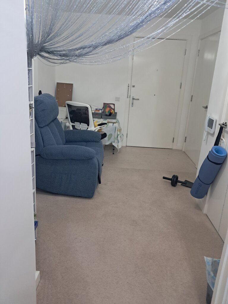 Photo 5 of Kennington, property