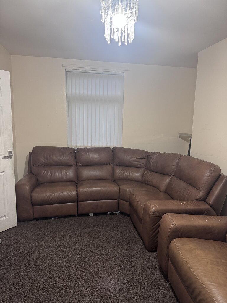Photo 2 of Bradford property