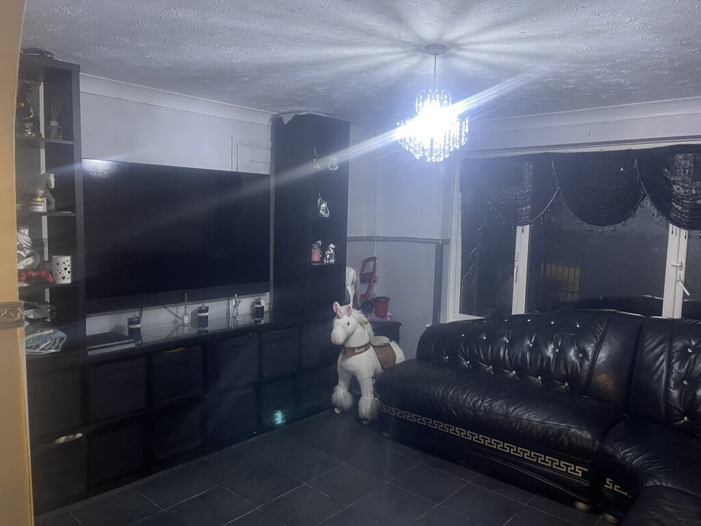 Photo 5 of Eastmaling property