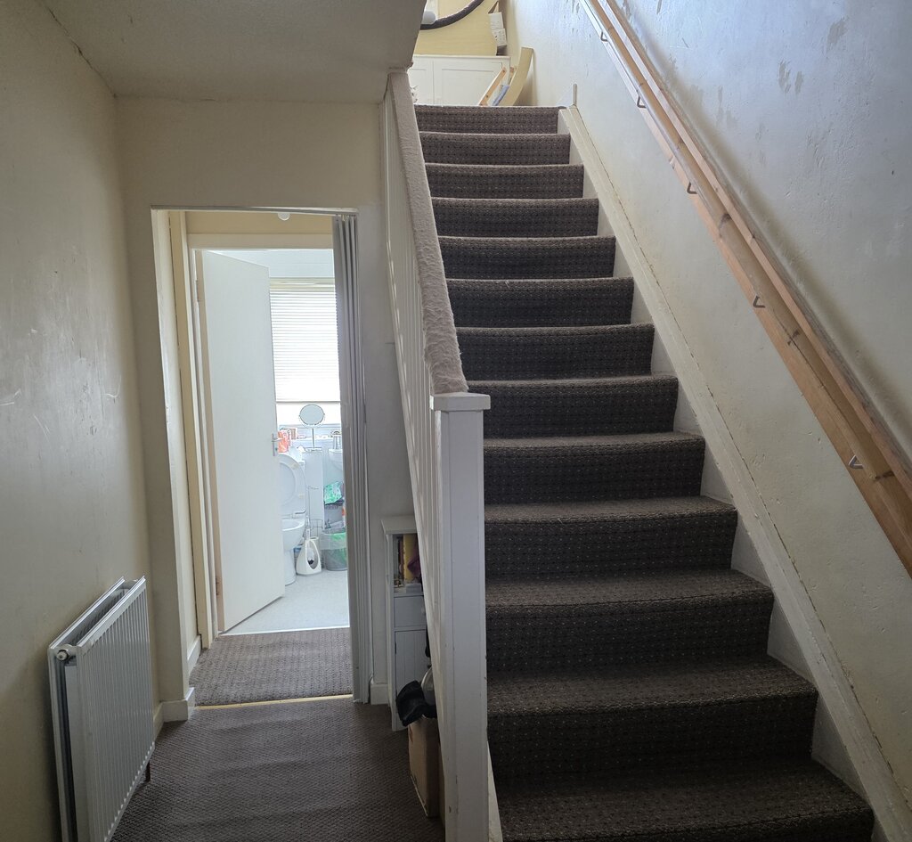 Photo 3 of Alloa property
