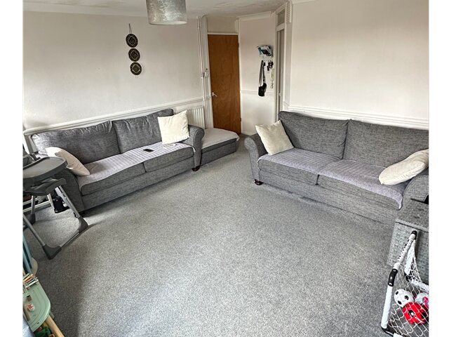 Photo 4 of Frimley property