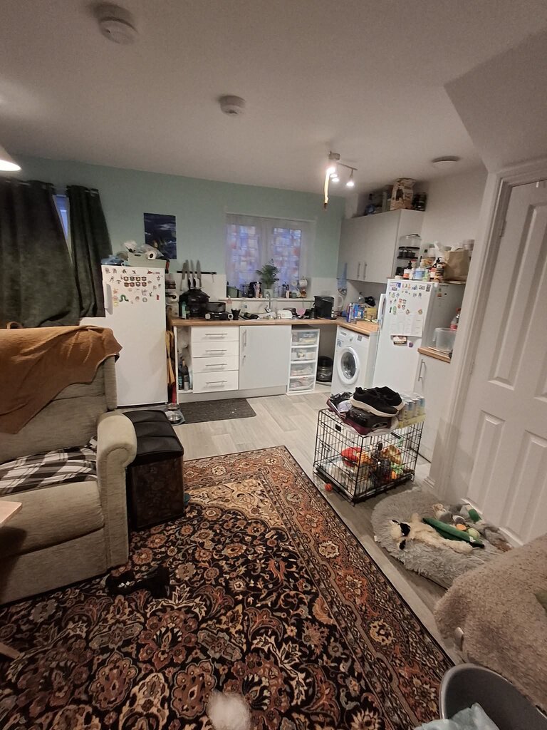 Photo 2 of Peterborough property