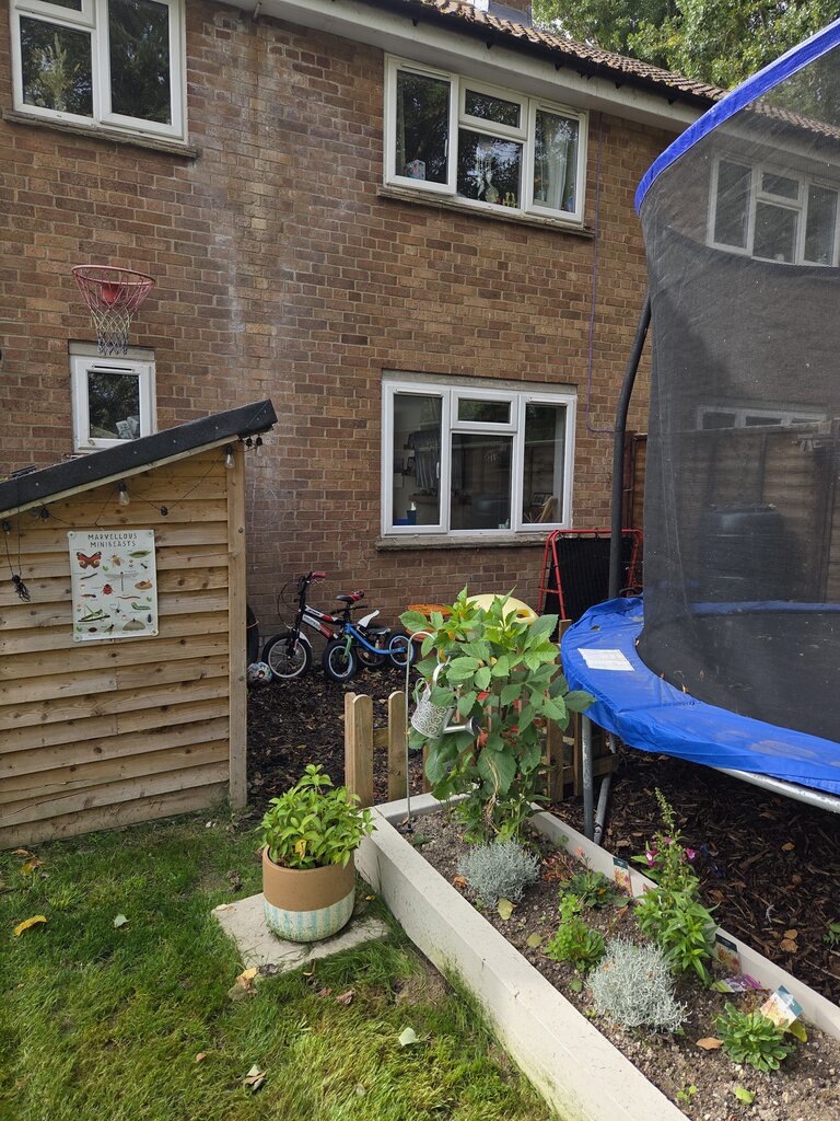 Photo 5 of Cambridge property