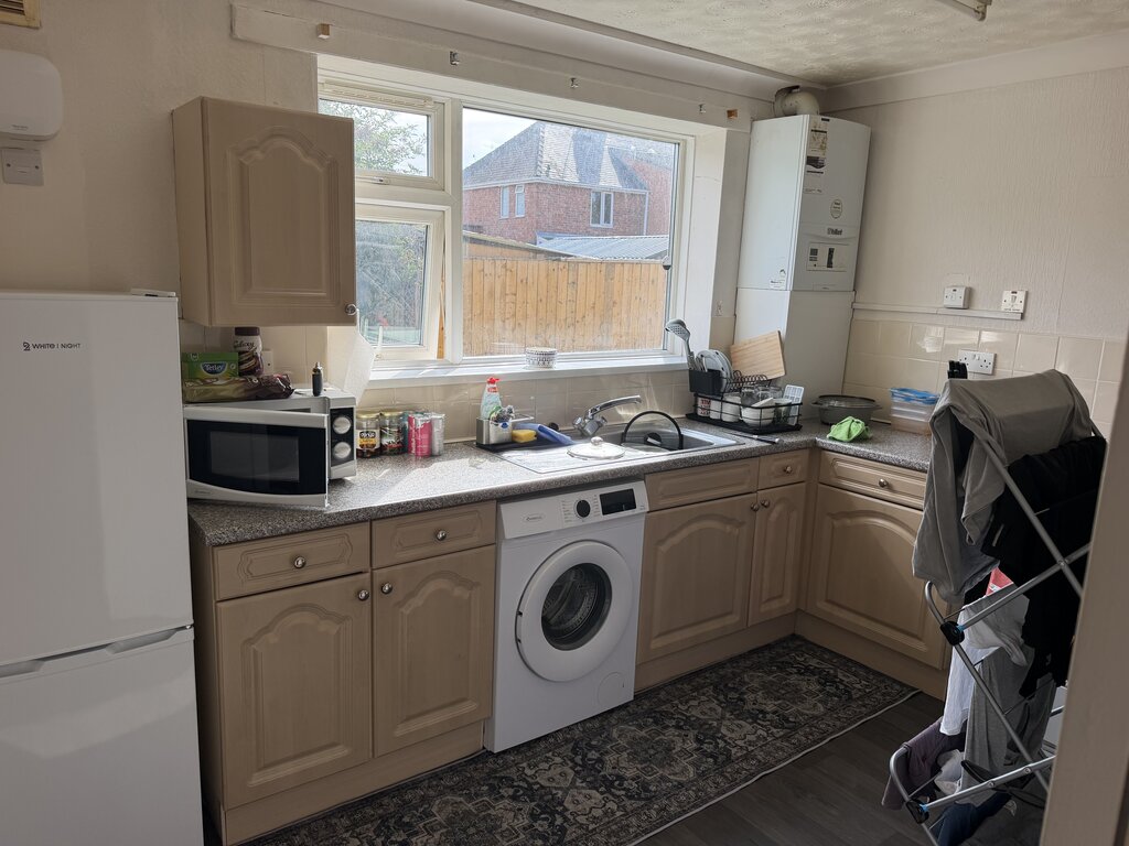 Photo 5 of Durham property