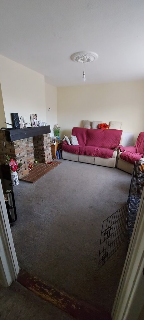 Photo 5 of Southend On Sea property
