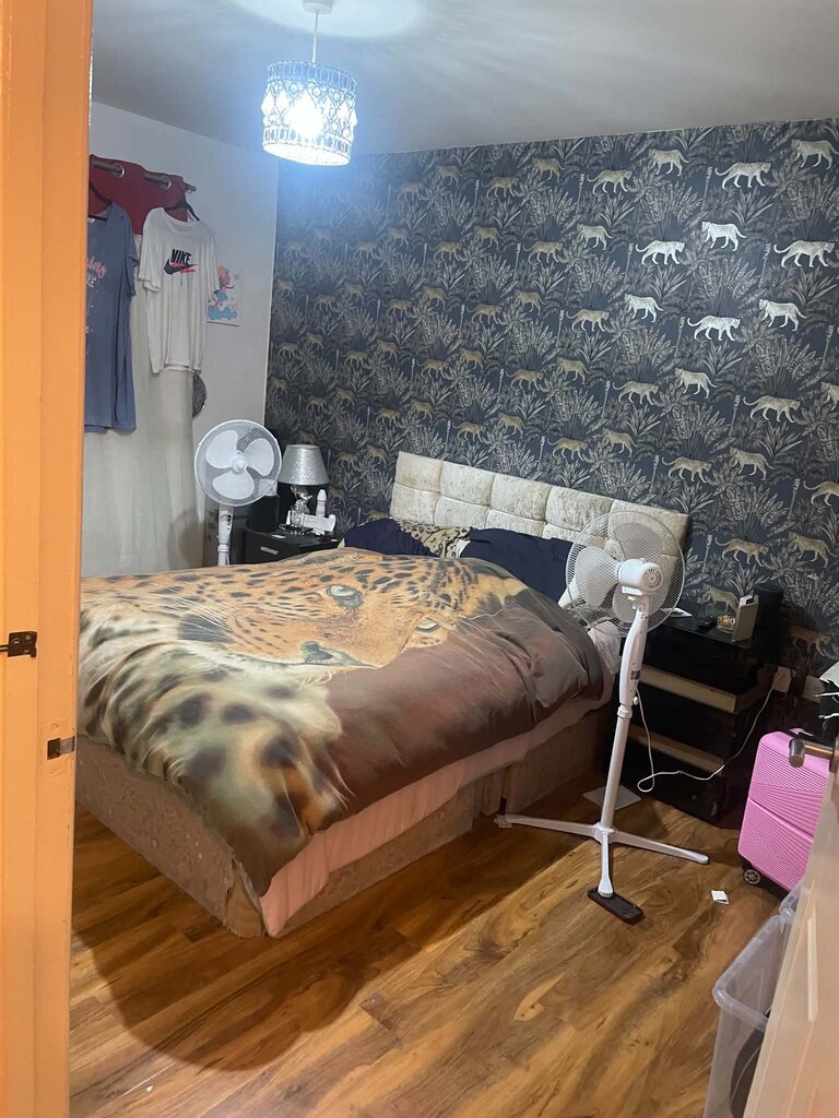 Photo 5 of Manchester property