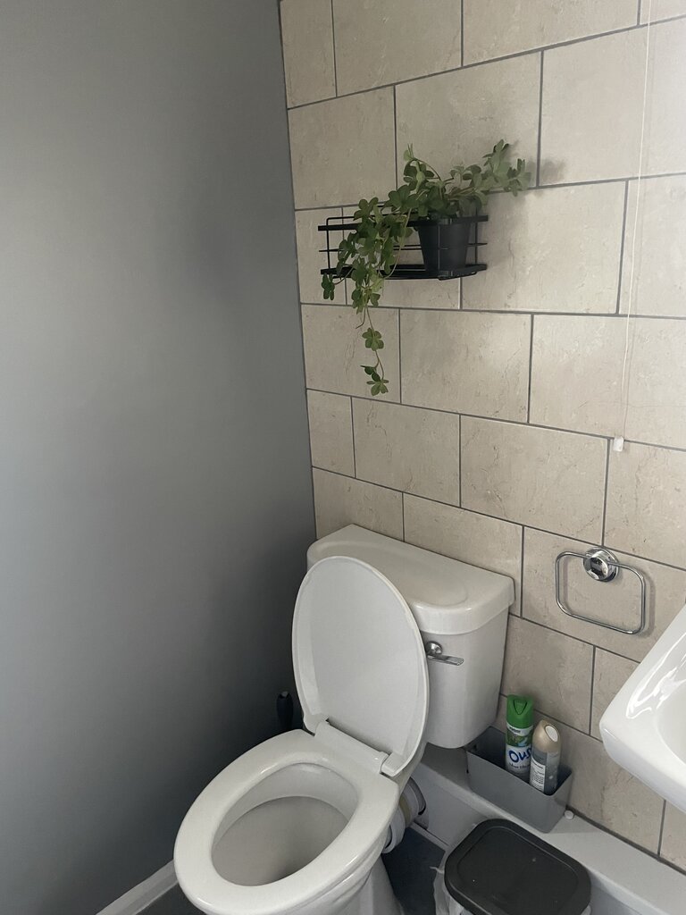 Photo 3 of Leeds property