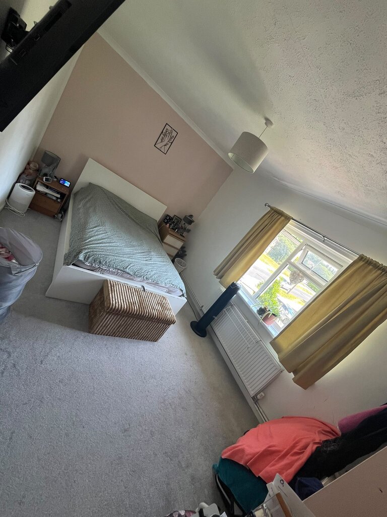 Photo 2 of Crawley property