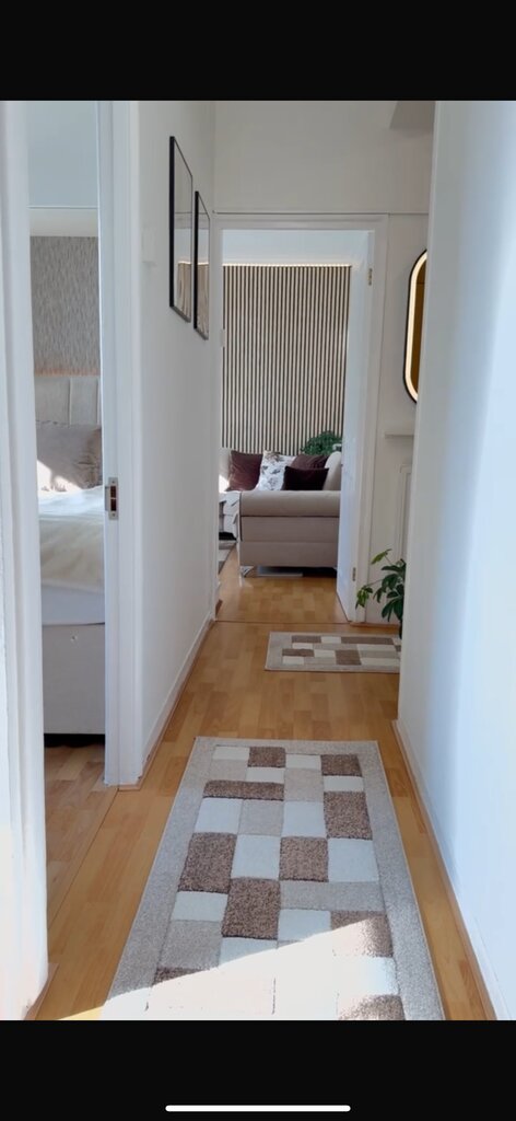 Photo 5 of London property