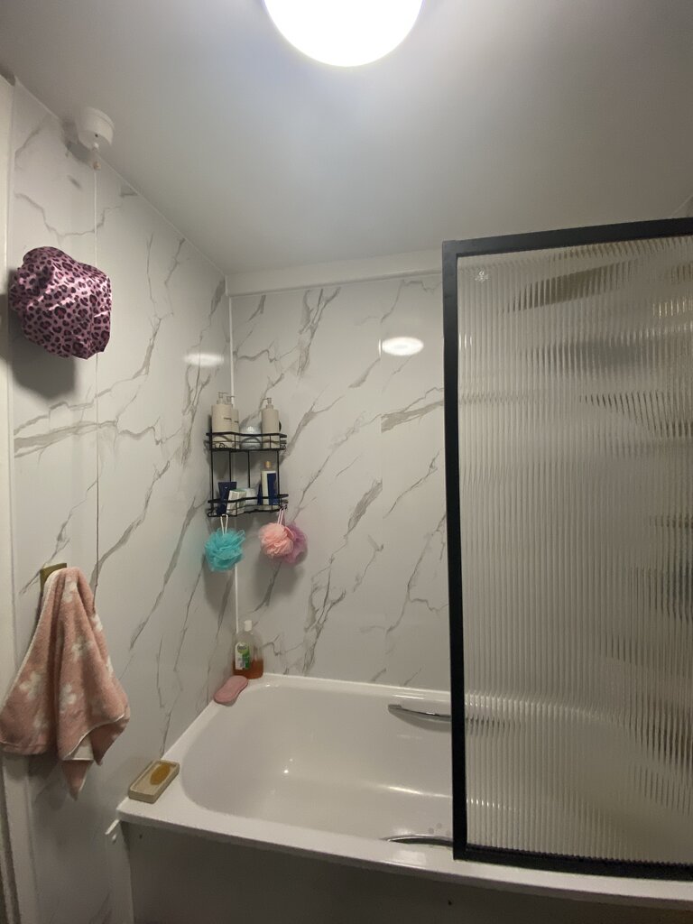 Photo 2 of London property