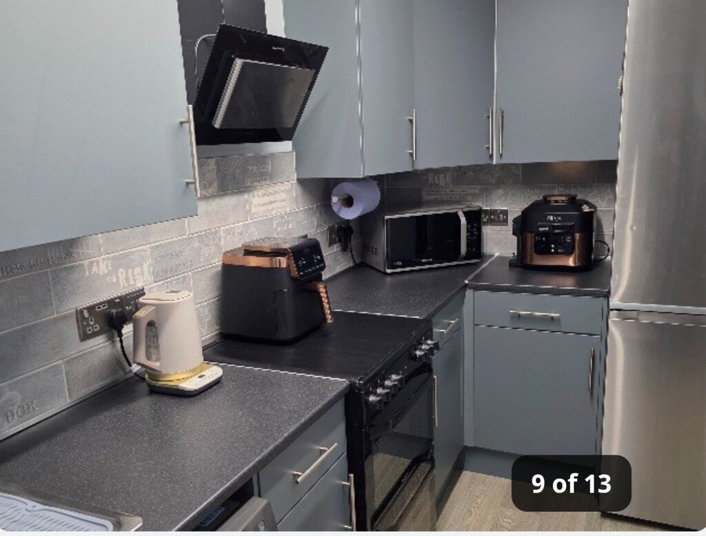 Photo 4 of Waltham Cross property