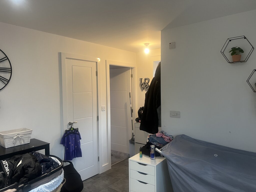 Photo 3 of Kinsley property