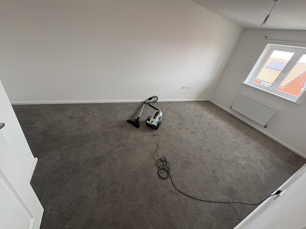Photo 4 of Faversham property