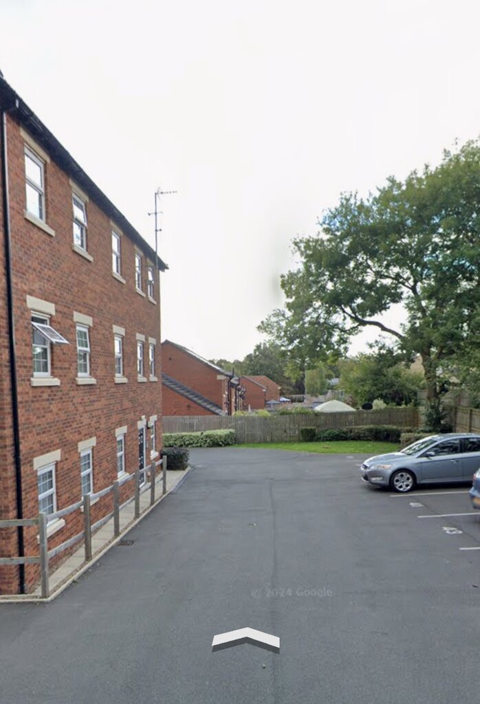 Photo 4 of Wakefield property