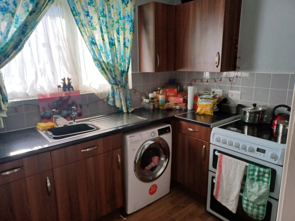 Photo 2 of Knutsford property