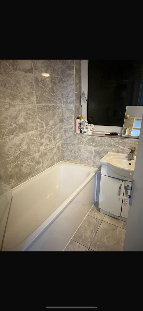 Photo 4 of Tottenham property