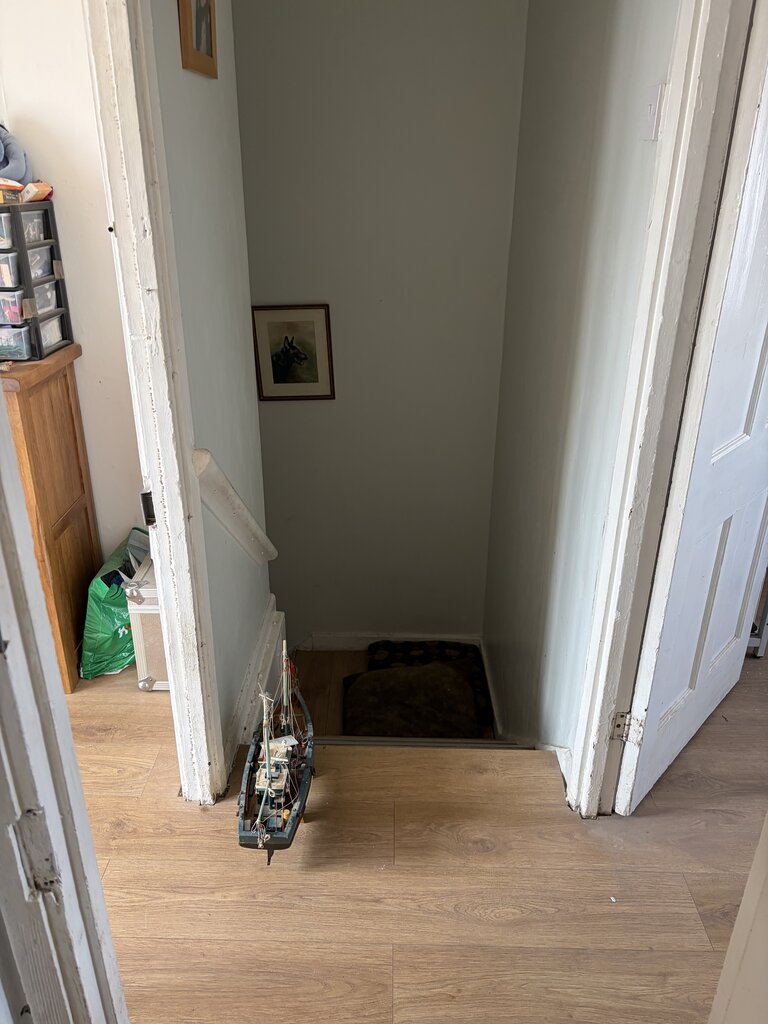 Photo 3 of Bromley property