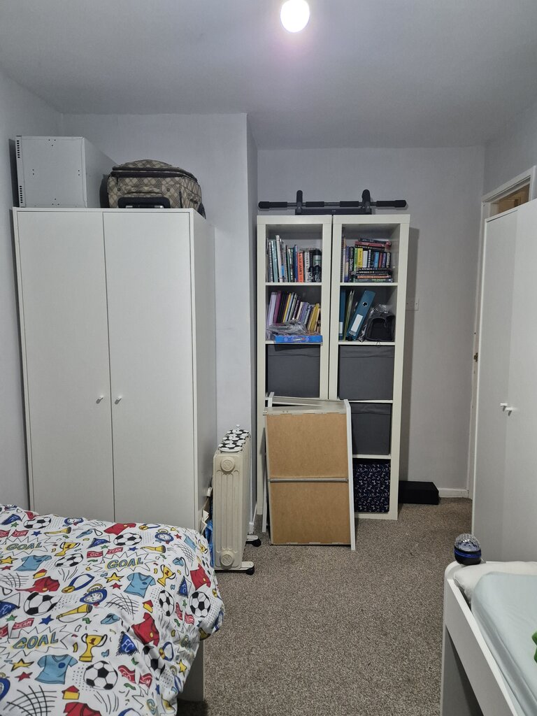 Photo 4 of Leicester property