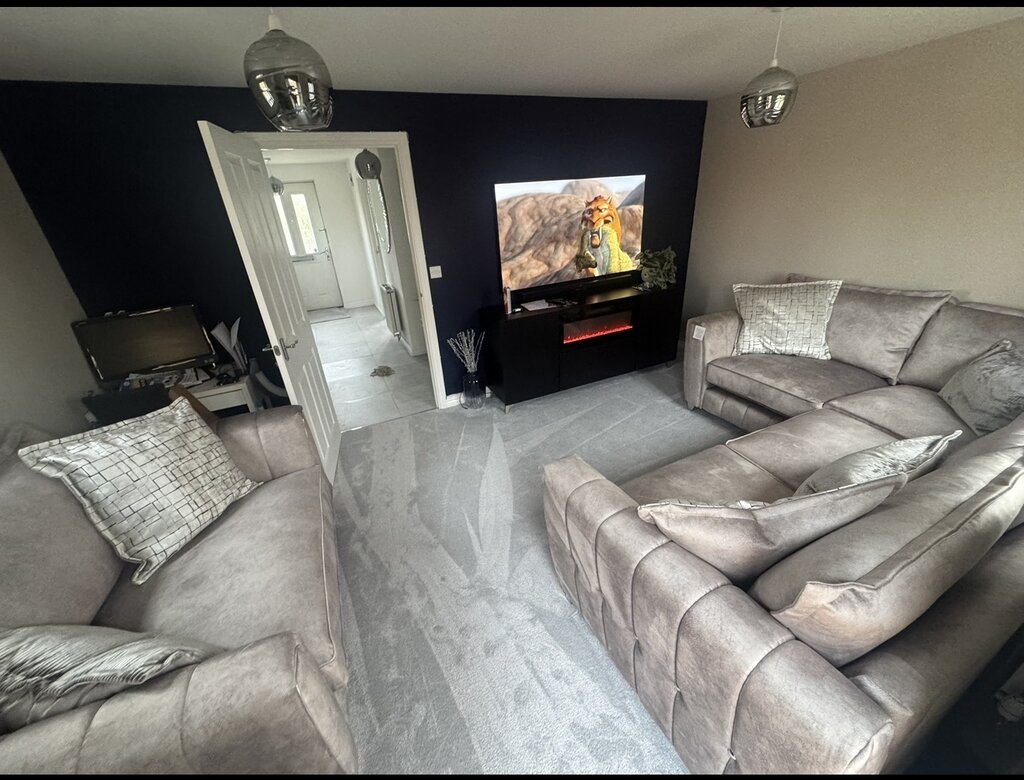 Photo 2 of Bury St Edmunds property