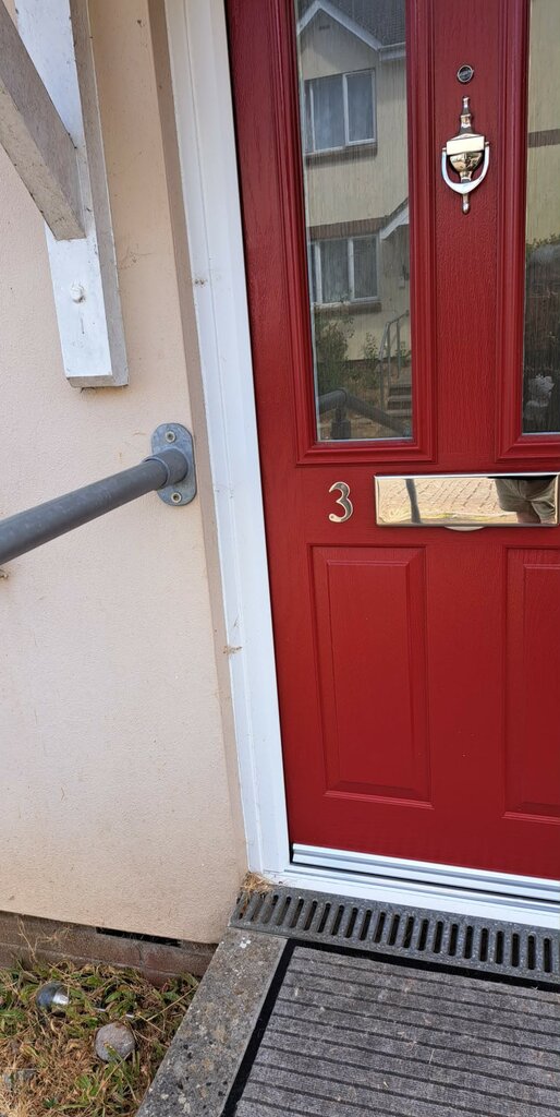 Photo 3 of Totnes property